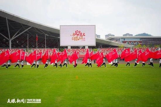 火箭过去长时间处在联盟下游，因此双方的交锋往绩中，他们的劣势较为明显，最近两队在常规赛的5次交手中，火箭全都输球。